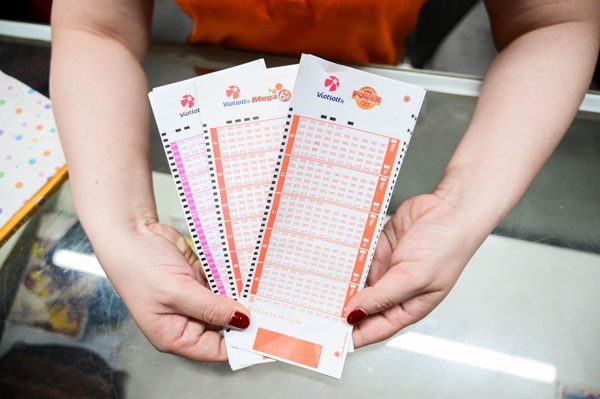 Vietlott tìm được tấm vé trúng độc đắc gần 5,5 tỷ đồng