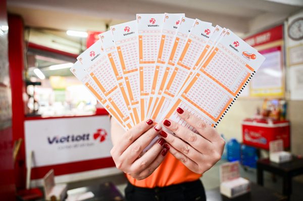 Vietlott tìm thấy tấm vé trúng độc đắc lên tới gần 200 tỷ đồng