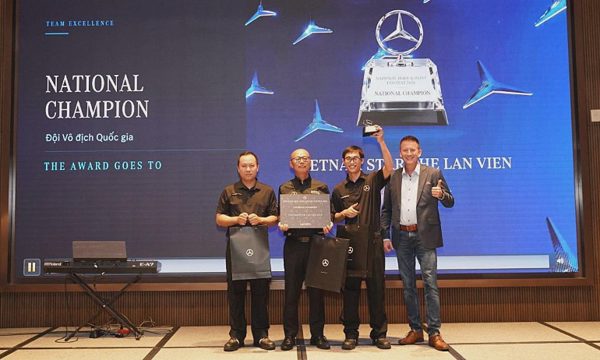 Vietnam Star giành giải nhất cuộc thi xưởng dịch vụ Mercedes-Benz