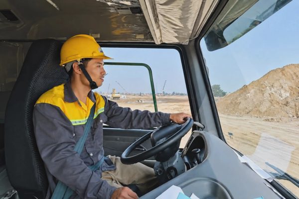 VinAlpha tuyển dụng 15.000 nhân sự cho các dự án đô thị trên toàn quốc