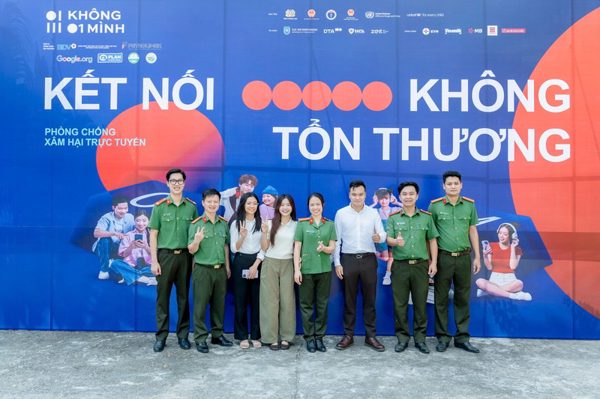 Vinamilk chung tay xây dựng "sức đề kháng số" cho thế hệ tương lai