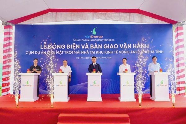 VinEnergo vận hành hệ thống điện mặt trời mái nhà kết hợp pin lưu trữ