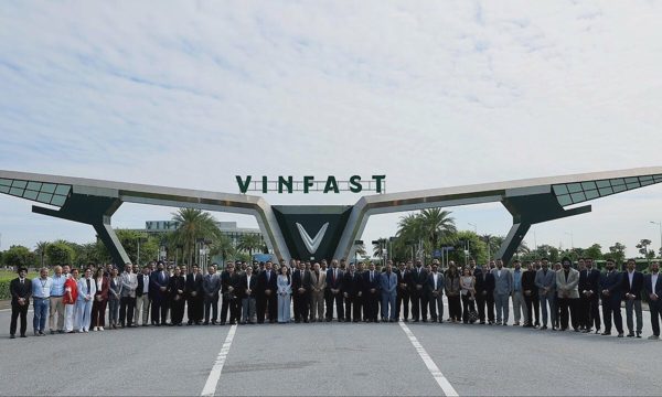 VinFast muốn hợp tác hàng chục đại lý xe máy điện ở Ấn Độ
