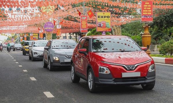VinFast tổ chức chuỗi 880 sự kiện 'thu xăng đổi điện' toàn quốc