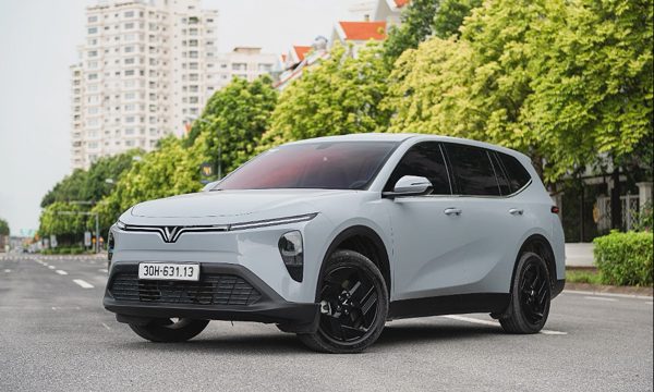 VinFast VF MPV 7 - xe cho gia đình dịp Trung thu