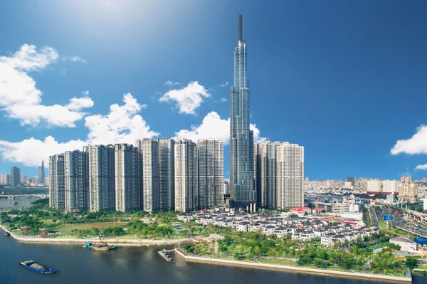 Vingroup tăng gần 500 bậc, thuộc Top 350 công ty tốt nhất thế giới