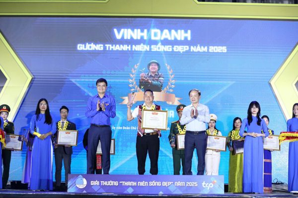 Vinh danh 15 thanh niên sống đẹp tiêu biểu toàn quốc năm 2026