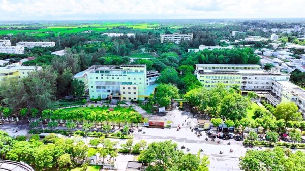 Vĩnh Long công nhận Đại học Trà Vinh là điểm du lịch