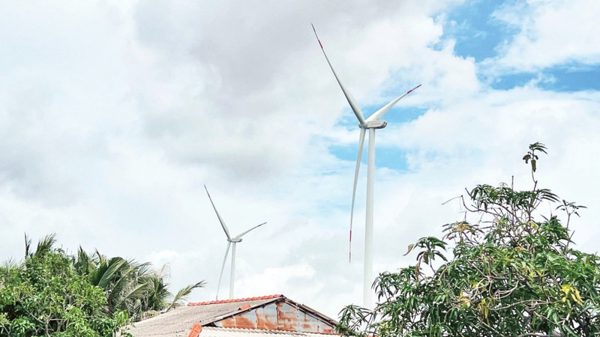Vĩnh Long: Cuộc sống đảo lộn vì tiếng ồn từ dự án điện gió