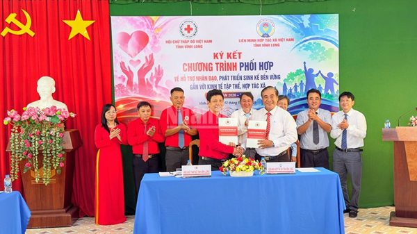 Vĩnh Long đổi mới phương thức hỗ trợ nhân đạo gắn với phát triển sinh kế bền vững