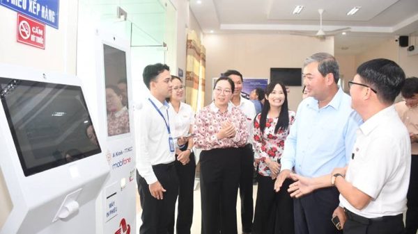 Vĩnh Long: Phước Mỹ Trung chuyển đổi số gắn với xây dựng nông thôn mới