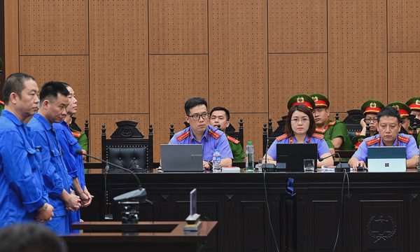 VKS: Chẳng ai ép được các bị cáo nhận hối lộ của can phạm suốt 4-5 năm