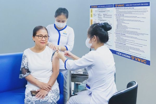 VNVC ra mắt vaccine cúm mới dành riêng cho người cao tuổi, bệnh nền