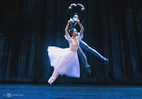 Vở ballet kinh điển 'Giselle' trở lại TP HCM