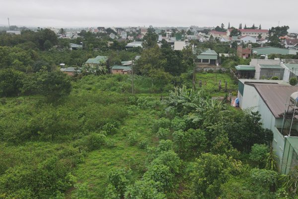 Vợ chồng bỏ hơn 2,5 tỷ đồng mua đất vẫn phải đi thuê trọ