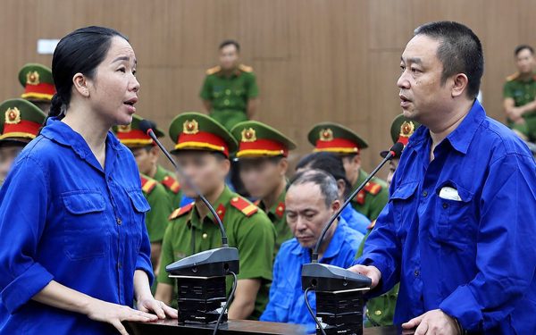Vợ chồng cựu viện trưởng lĩnh 20 năm và 8 năm tù, vợ chồng ‘bà trùm’ Mai Anh 30 năm và 19 năm