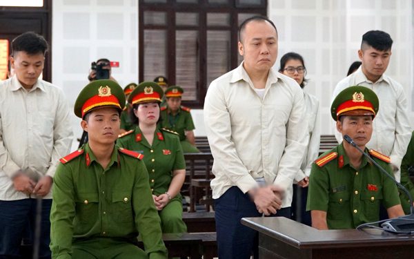 Vợ chồng Tổng giám đốc GFDI và 3 thuộc cấp cùng lãnh án tù chung thân