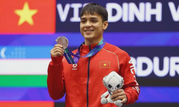 Võ sĩ người H'Re nén đau giành HC bạc ASIAD 2026
