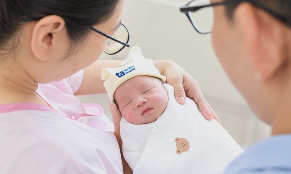Vô sinh do tắc hai vòi trứng