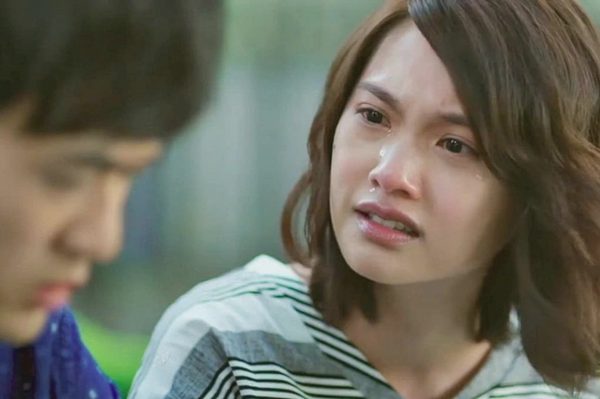 Vợ tôi không chịu nấu cơm tối vì tin nhắn “nhắc nhẹ” của chị chồng
