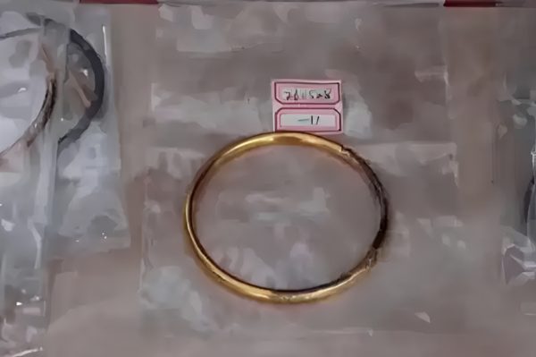 Vỏ vàng thật, lõi vonfram, 9 nghi phạm lừa hơn 3,9 tỷ đồng sa lưới