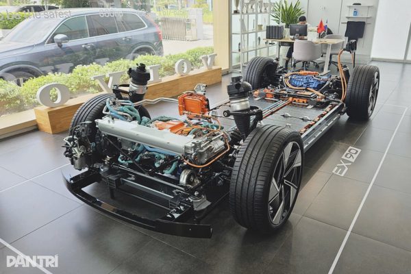 Volvo hé lộ khung gầm và thông số kỹ thuật bộ đôi xe điện mới tại Việt Nam