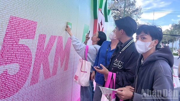 VPBank Đất Sen Hồng music marathon 2026 quy tụ hơn 15.500 vận động viên