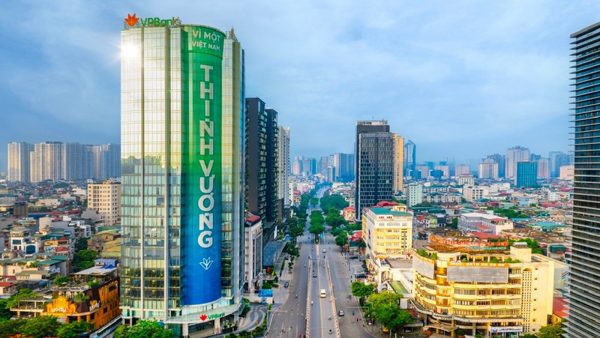 VPBank triển khai gói tín dụng hơn 10.000 tỷ đồng, giảm lãi suất hỗ trợ khách hàng