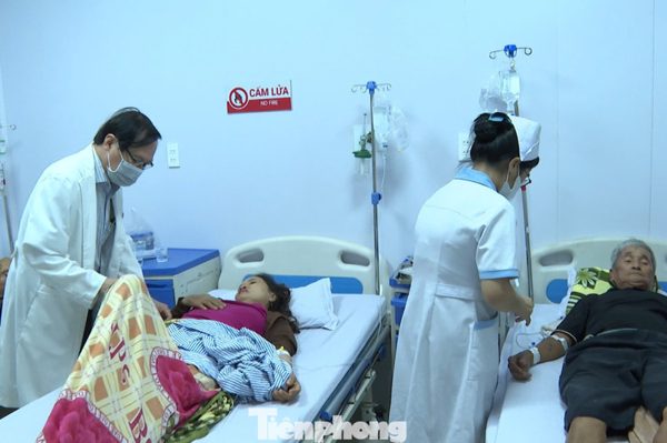 Vụ 175 người nhập viện ở Quảng Ngãi: 12/13 mẫu thực phẩm nhiễm Salmonella