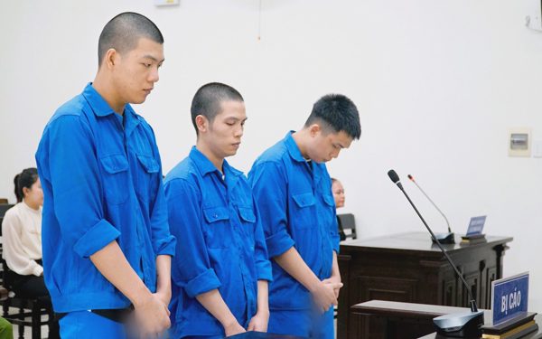 Vụ 3 thanh niên đánh chết shipper liên quan đơn hàng 375.000 đồng: Vợ bị hại đề nghị xử nghiêm