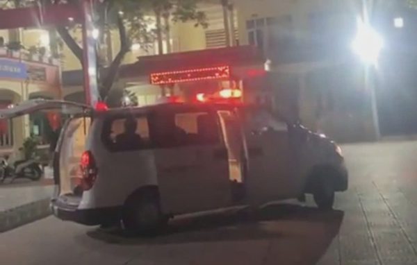 Vụ bé trai ngã tử vong ở sân trường 'không có dấu hiệu tội phạm'