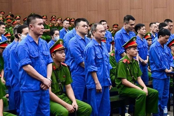 Vụ chạy giám định tâm thần: Nhóm cựu kiểm sát viên, công an bị đề nghị mức án nặng