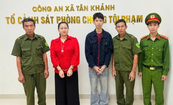 Vụ cô gái tâm thần bị đánh bầm dập, bất tỉnh tại nhà: Hai mẹ con người hàng xóm bị bắt