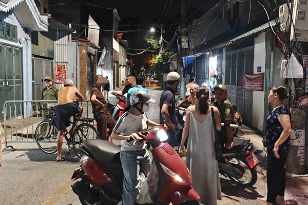 Vụ đâm tử vong tài xế ô tô ở Hà Nội: Nghi vợ cũ có người mới