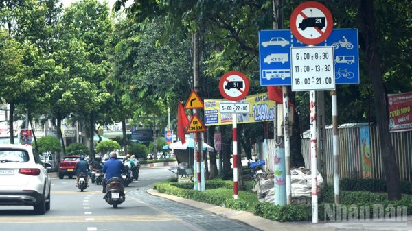 Vụ điều chỉnh giờ cấm xe, doanh nghiệp “cầu cứu”: Đồng Nai sẽ họp bàn phương án xử lý
