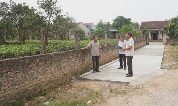 Vụ kiện 183 m2 đường đi chung 'bỗng nằm trong sổ đỏ hàng xóm'
