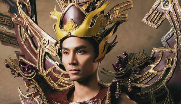 Vũ Linh mang trang phục văn hóa Âu Lạc đến Mister International
