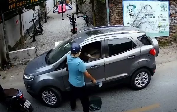 Vụ người đàn ông bị sát hại trên ô tô: Người bán thịt đã cố ngăn cản khi nghi phạm lấy con dao