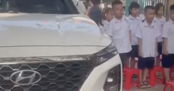 Vụ nữ hiệu phó đỗ ô tô giữa sân trường: Siết việc đưa xe vào giờ cao điểm