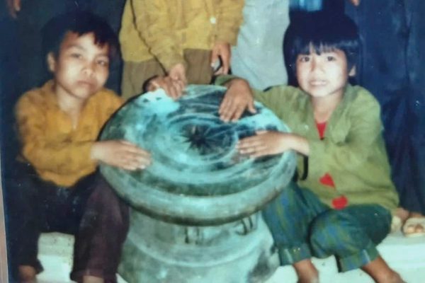 Vụ phát hiện trống đồng 32 năm chưa khen thưởng: Đề nghị công an xác minh