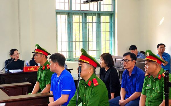Vụ tài xế gây tai nạn khiến nữ sinh 14 tuổi ở Vĩnh Long tử vong: Dự kiến tuyên án 8h sáng nay