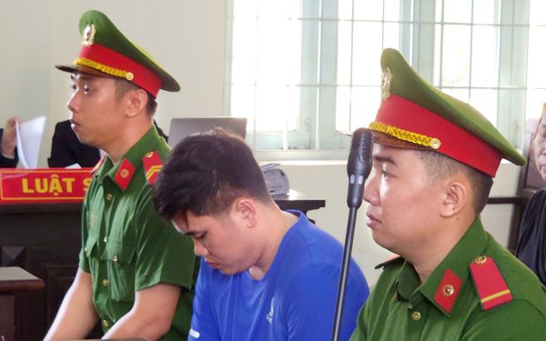 Vụ tài xế gây tai nạn làm nữ sinh 14 tuổi ở Vĩnh Long tử vong: VKS đề nghị phạt tài xế Trung đến 30 tháng tù
