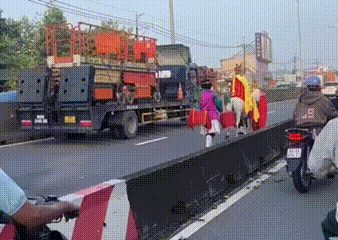 Vụ 'thầy trò Đường Tăng': Đáp ứng tâm nguyện người đã khuất đến đâu là đúng luật?