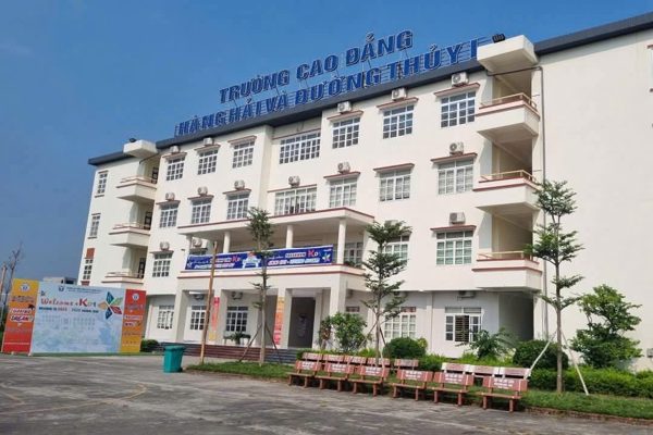 Vụ xô xát làm nam sinh tử vọng: Tạm giữ hình sự 1 học sinh lớp 11