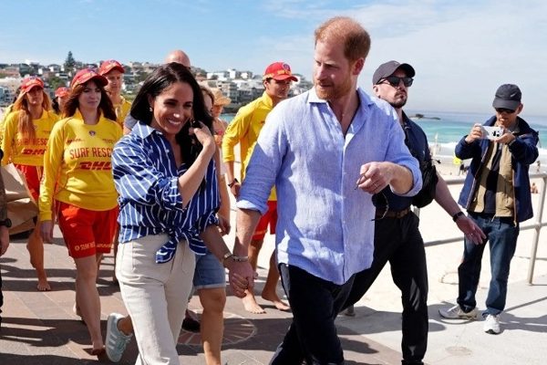 Vua Charles nói vợ chồng Hoàng tử Harry sẽ sống như thường dân ở Anh