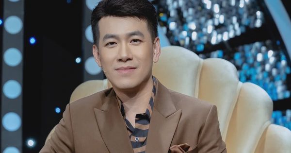 Vừa làm thầy giáo vừa đi hát, ca sĩ Hồ Trung Dũng giờ ra sao?