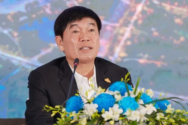 'Vua thép’ Trần Đình Long và loạt doanh nghiệp đón lực đẩy mới từ đầu tư công