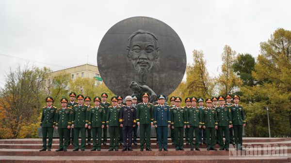 Vun đắp quan hệ hữu nghị truyền thống Việt Nam-Liên bang Nga
