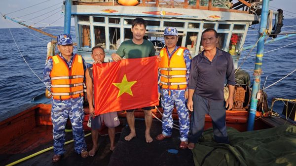 Vùng Cảnh sát biển 2: Mỗi Cảnh sát viên - Một tuyên truyền viên pháp luật trên biển
