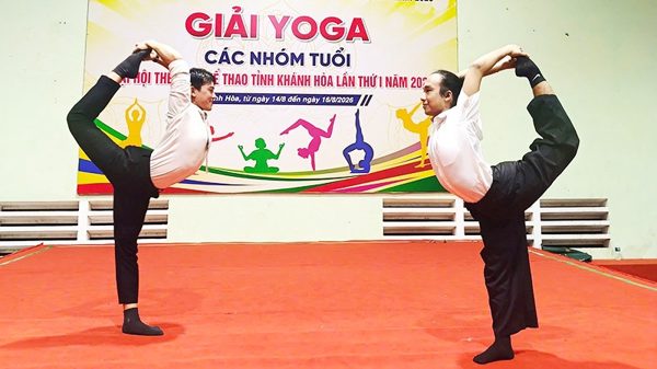Vượt giới hạn cùng Yoga